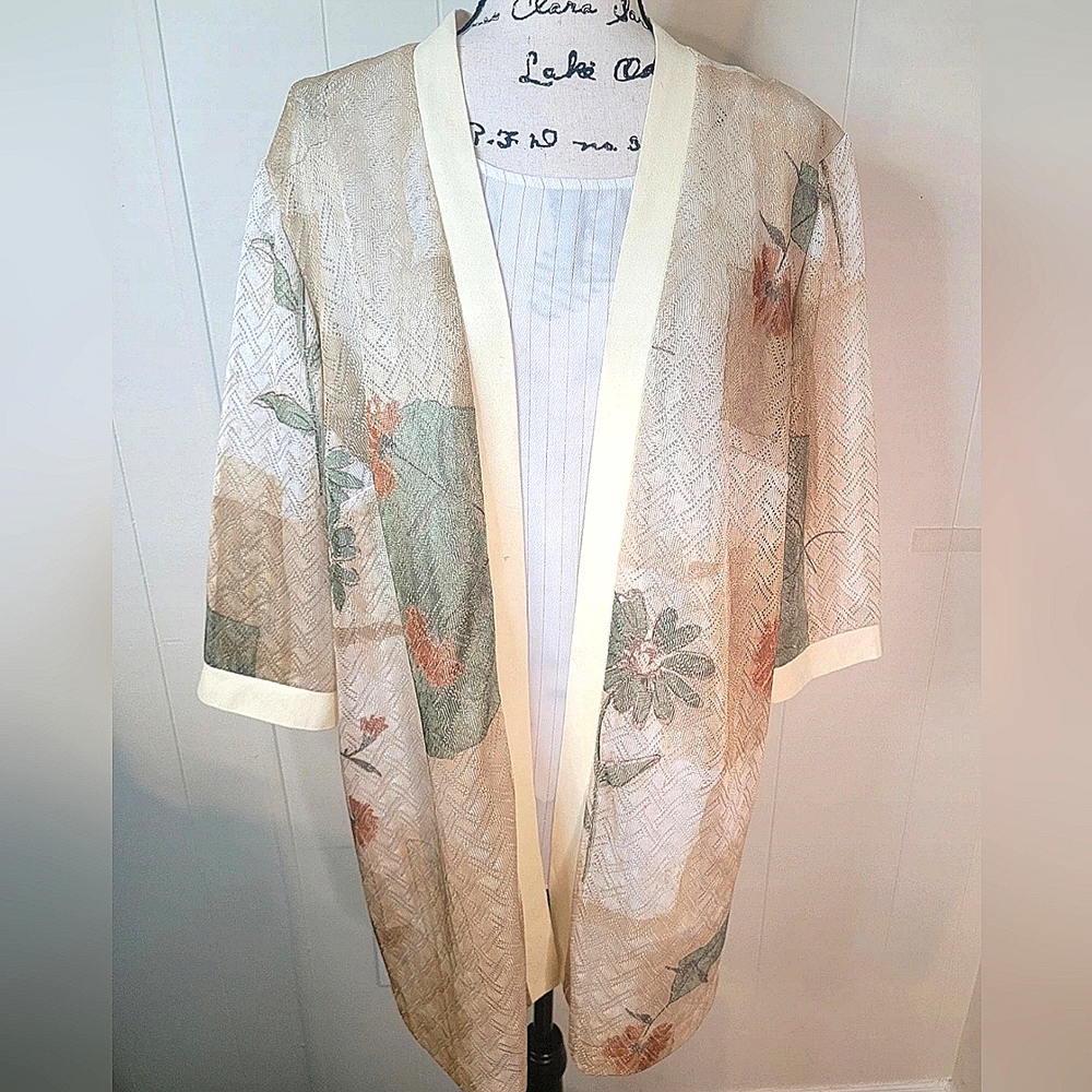 Vintage R&M Richards 18WP Floral Sheer Kimono